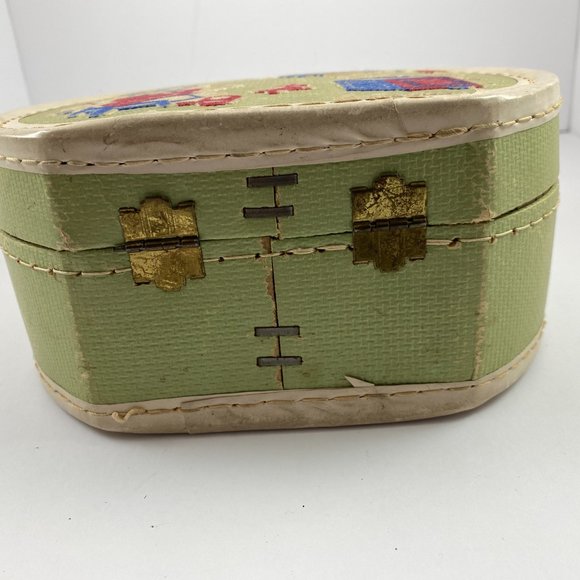 Romper Room Child's Suitcase Green and white - Picture 4 of 15